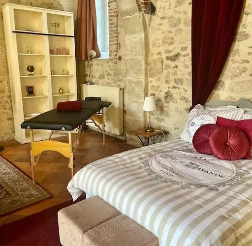 Cozy Flat In Castle Near Fontainebleau - 10 Min
